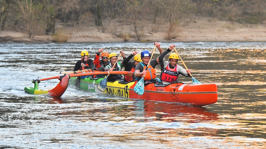 Le Marathon des Gorges de l’Ardèche sous le souffle du Mana des Pirogues V6